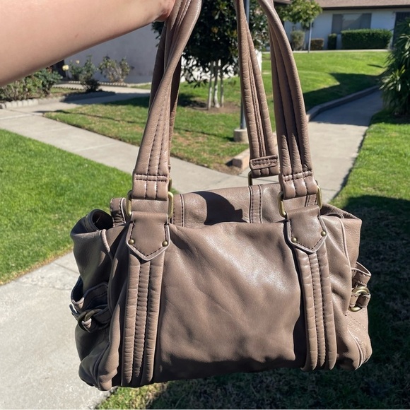 EUC MARC JACOBS Taupe turnlock Satchel Bag - Picture 10 of 13